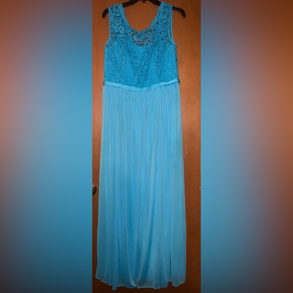 David’s Bridal Malibu Blue dress